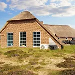 別荘 4 Star Holiday Home In Ringkobing Søndervig