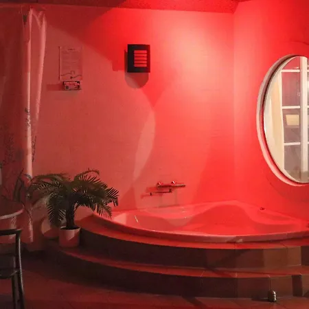 12 Person In Ringkobing-by Traum