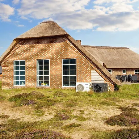 Дом отдыха 12 Person In Ringkobing-by Traum Сённервиг